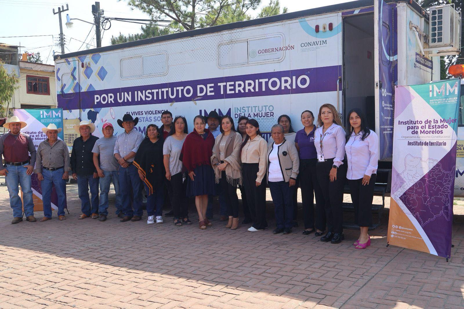 SUMAN IMM Y HUEYAPAN ACCIONES PARA LA TRANSVERSALIZACIÓN Y ERRADICACIÓN DE LA VIOLENCIA CONTRA LAS MUJERES