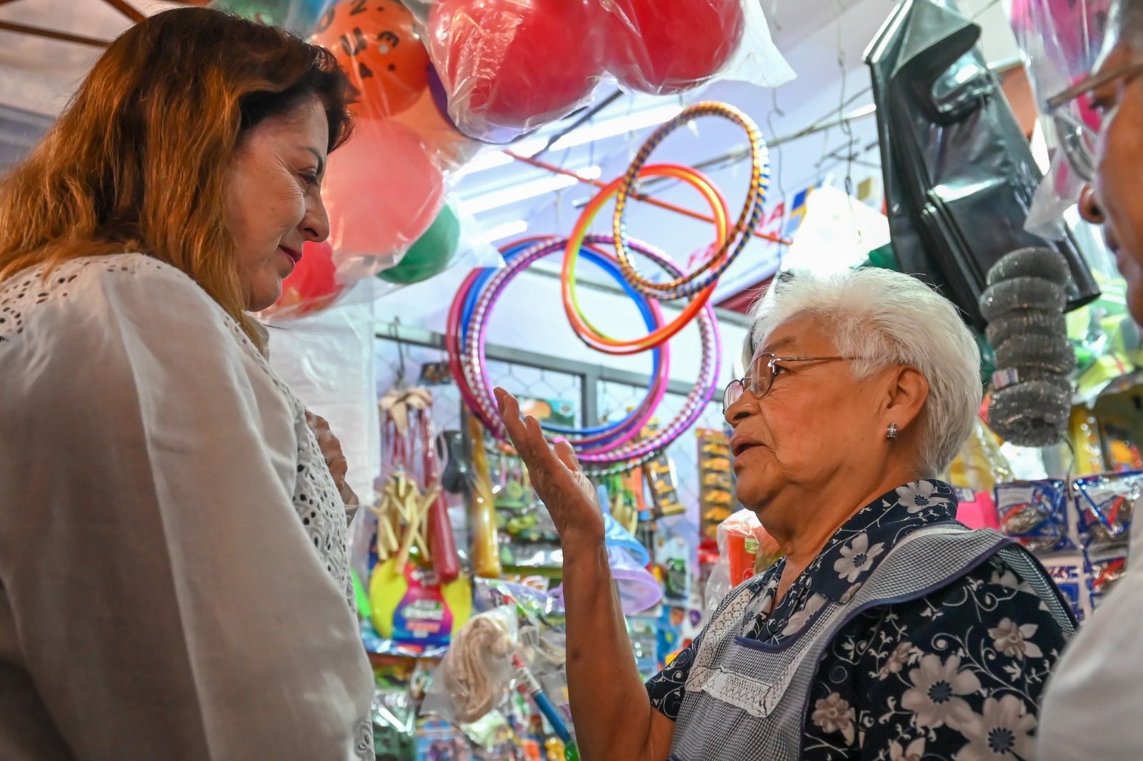 SUPERVISA MARGARITA GONZÁLEZ SARAVIA TRABAJOS PENDIENTES EN EL MERCADO “ADOLFO LÓPEZ MATEOS” DE CUERNAVACA